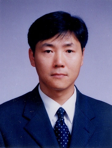 Jeong-Yong Ahn Photo
